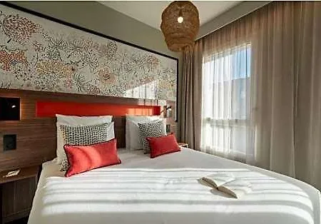 Mercure St Germain En Laye 阿谢尔