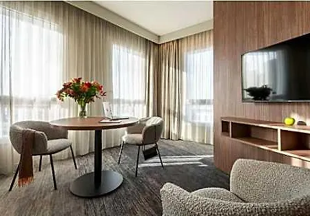 Mercure St Germain En Laye Hotel 3*
