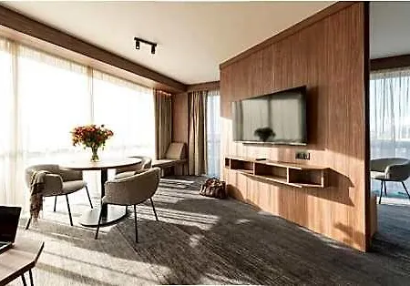Hotell Mercure St Germain En Laye Achères